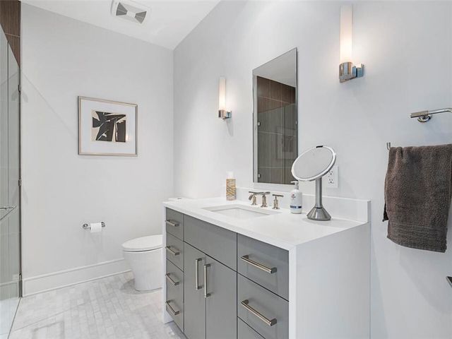 3376 Peachtree Road NE 44B, Atlanta, GA 30326