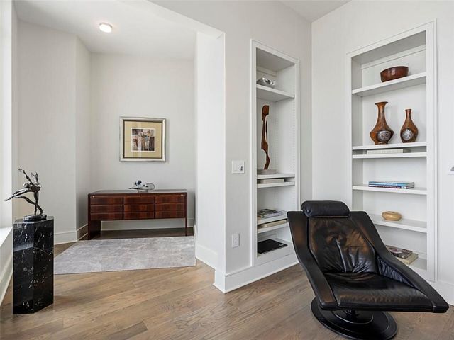 3376 Peachtree Road NE 44B, Atlanta, GA 30326