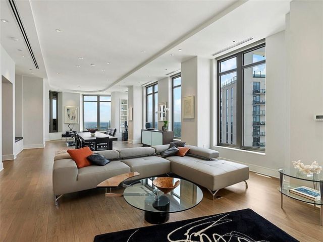 3376 Peachtree Road NE 44B, Atlanta, GA 30326