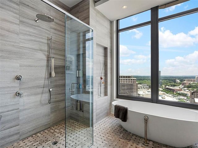 3376 Peachtree Road NE 44B, Atlanta, GA 30326