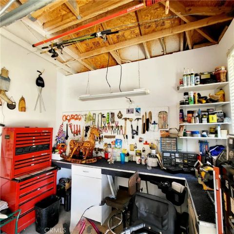 1725 Fairway Oaks, Banning, CA 92220