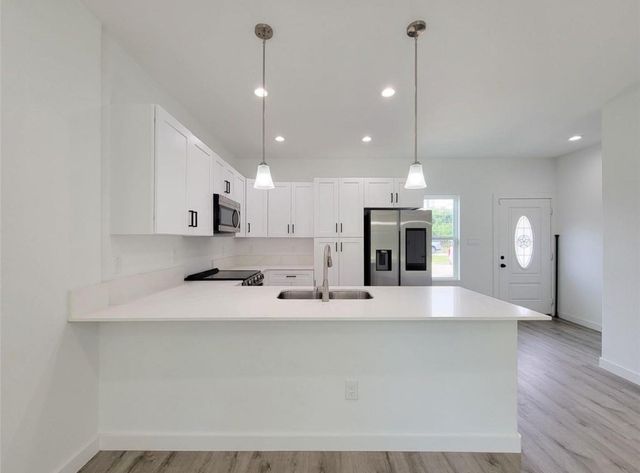 7813 Hirsch Road B, Houston, TX 77016