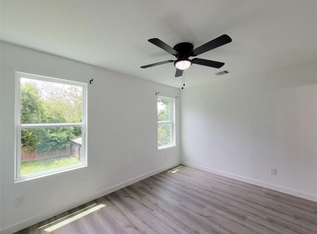7813 Hirsch Road B, Houston, TX 77016