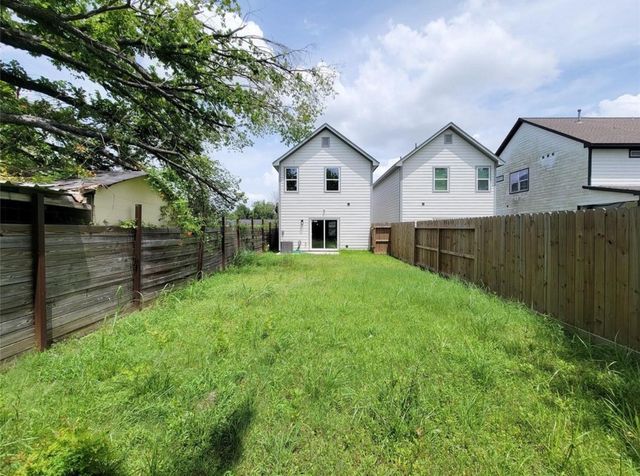 7813 Hirsch Road B, Houston, TX 77016
