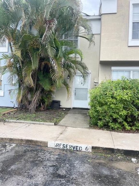 6600 121ST AVENUE 6, Largo, FL 33773
