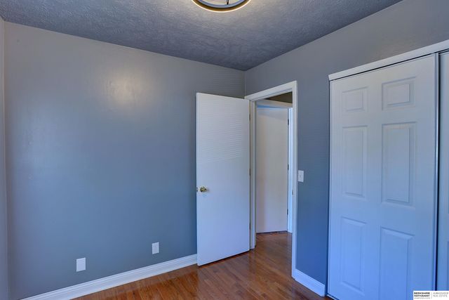5911 S 137 Street, Omaha, NE 68137
