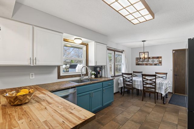 11601 Eldorado Street NW, Coon Rapids, MN 55433