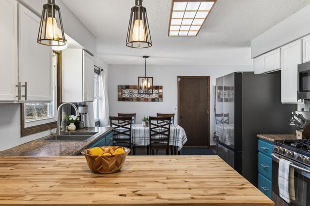 11601 Eldorado Street NW, Coon Rapids, MN 55433