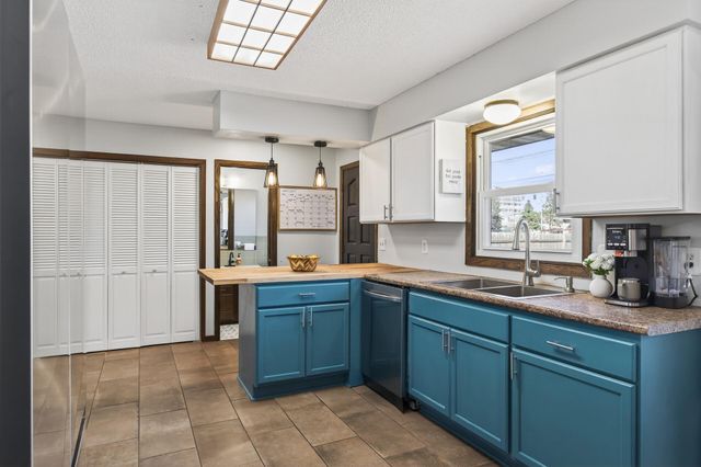 11601 Eldorado Street NW, Coon Rapids, MN 55433