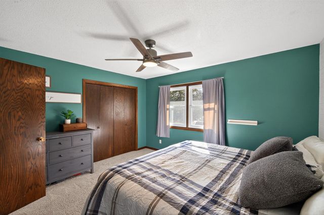 11601 Eldorado Street NW, Coon Rapids, MN 55433