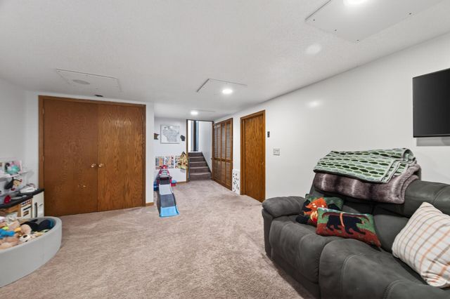 11601 Eldorado Street NW, Coon Rapids, MN 55433