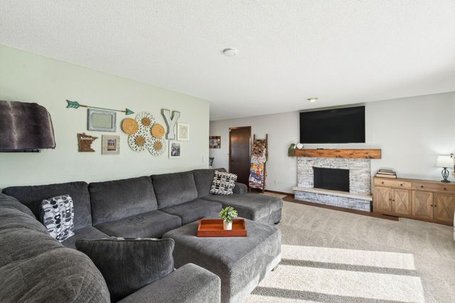 11601 Eldorado Street NW, Coon Rapids, MN 55433