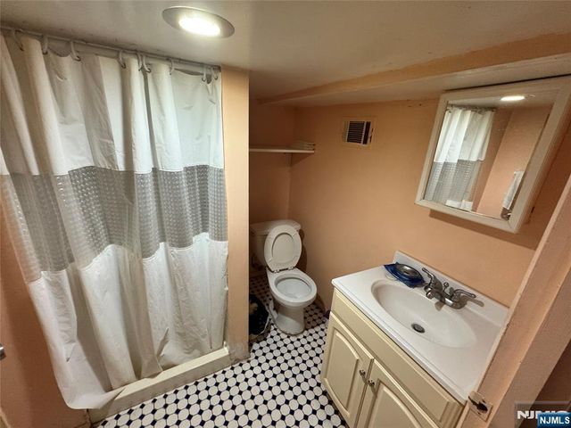 88-90 6th Street, Paterson, NJ 07522