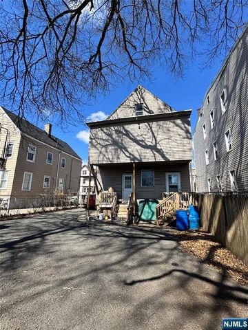 88-90 6th Street, Paterson, NJ 07522
