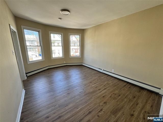 88-90 6th Street, Paterson, NJ 07522