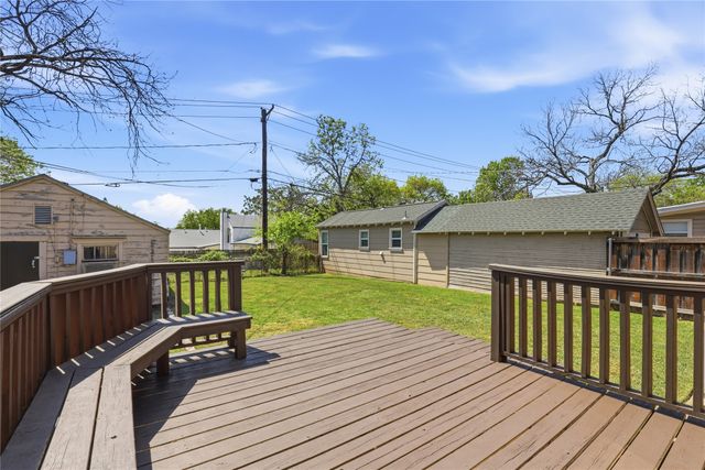4121 Pershing Avenue, Fort Worth, TX 76107
