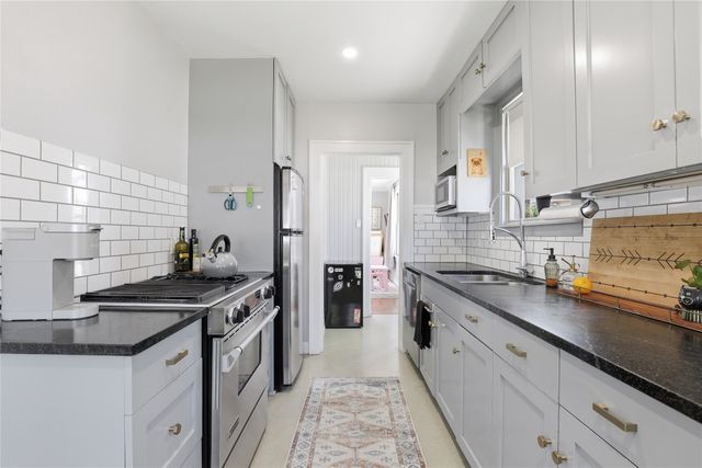 4121 Pershing Avenue, Fort Worth, TX 76107