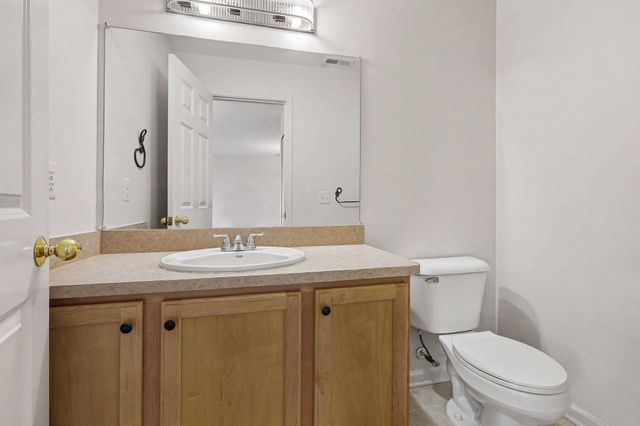 2856 Barclay Way, Ann Arbor, MI 48105