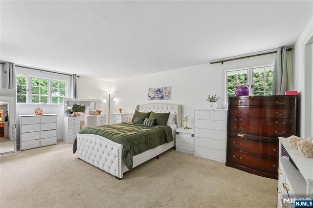 25 Carnot Avenue, Woodcliff Lake, NJ 07677