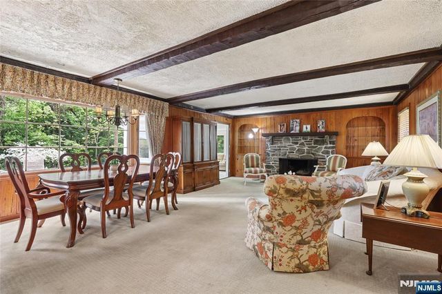 25 Carnot Avenue, Woodcliff Lake, NJ 07677