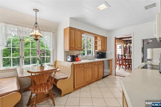 25 Carnot Avenue, Woodcliff Lake, NJ 07677