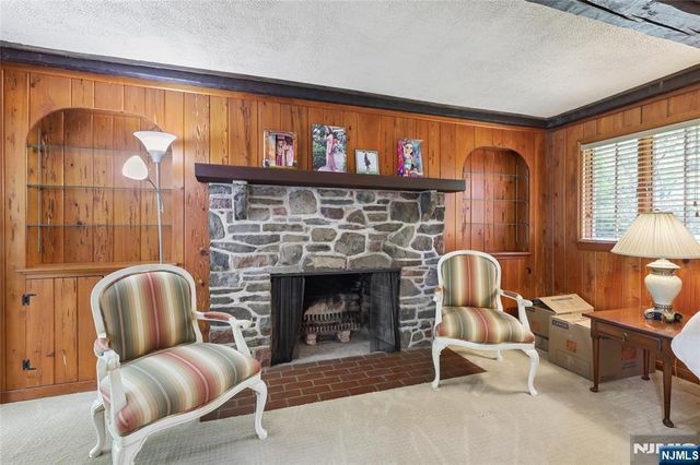 25 Carnot Avenue, Woodcliff Lake, NJ 07677