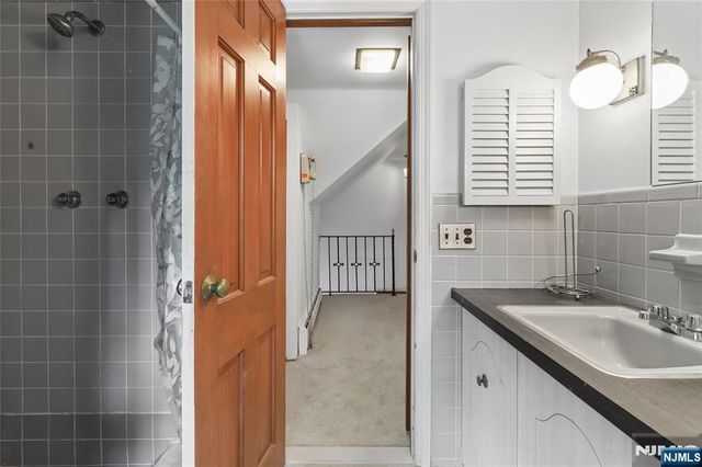 25 Carnot Avenue, Woodcliff Lake, NJ 07677