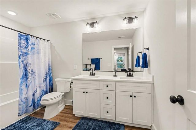4960 Cannon Crossing Way, Greensboro, NC 27410