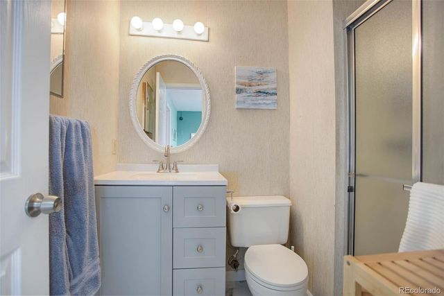 6340 E Mississippi Avenue, Denver, CO 80224