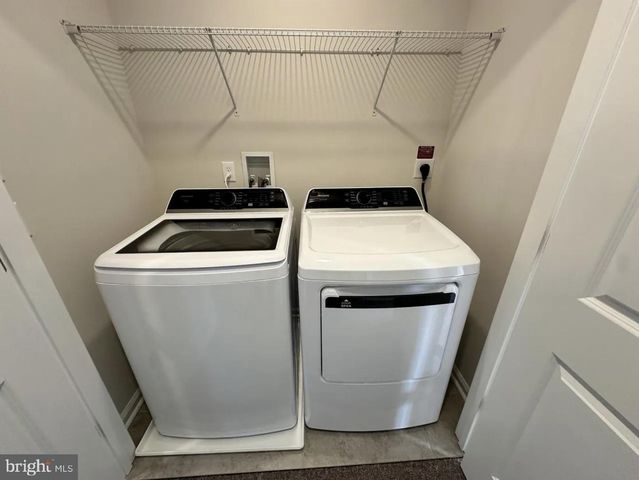 10976 BARNARD PL, White Plains, MD 20695