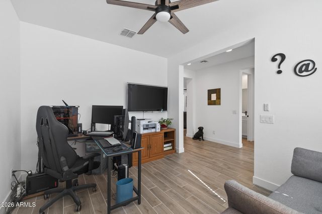 1540 W DESERT SPOON Drive, San Tan Valley, AZ 85140