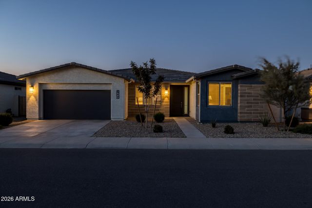 1540 W DESERT SPOON Drive, San Tan Valley, AZ 85140