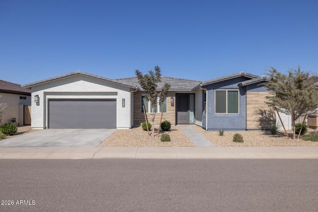 1540 W DESERT SPOON Drive, San Tan Valley, AZ 85140