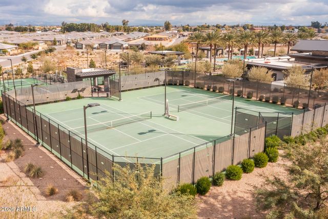 1540 W DESERT SPOON Drive, San Tan Valley, AZ 85140