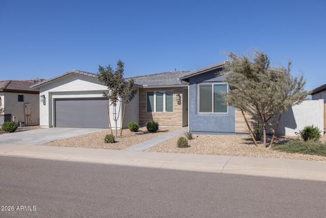 1540 W DESERT SPOON Drive, San Tan Valley, AZ 85140