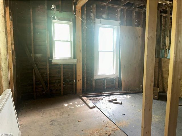 706 Arch Street, Mount Airy, NC 27030