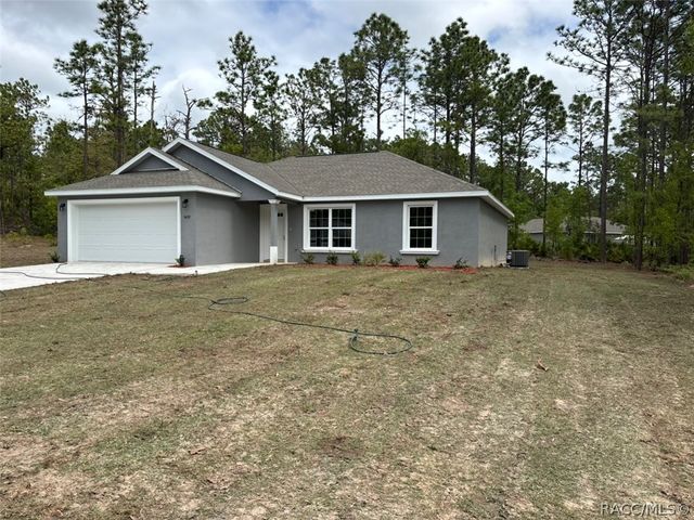 5659 N Matheson Drive, Dunnellon, FL 34434