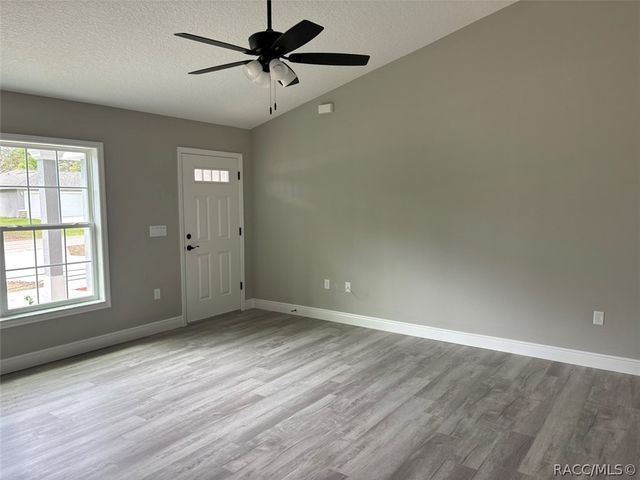 5659 N Matheson Drive, Dunnellon, FL 34434