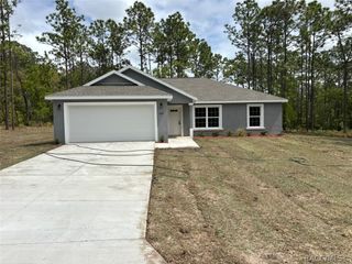 5659 N Matheson Drive, Dunnellon, FL 34434