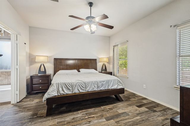 1 Pleasant Valley, Sanger, TX 76266