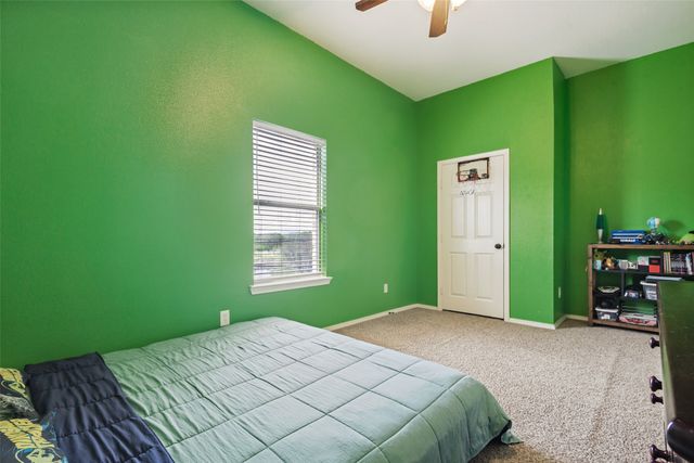 1 Pleasant Valley, Sanger, TX 76266