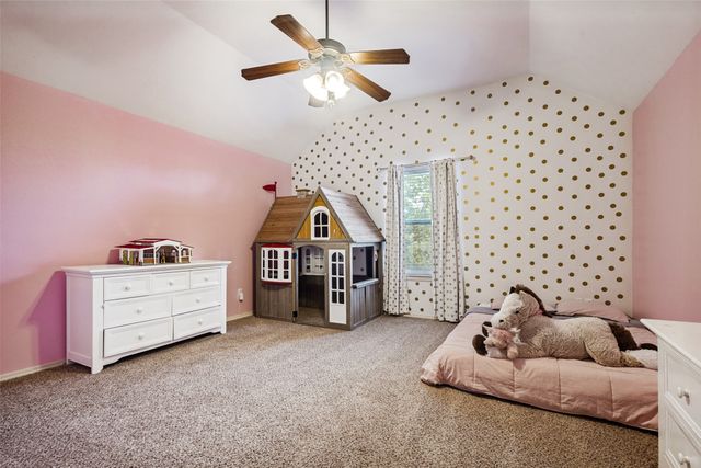 1 Pleasant Valley, Sanger, TX 76266