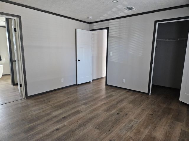 16854 W Forrestal W, Montgomery, TX 77316