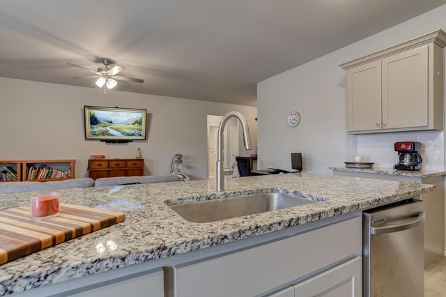 7727 96th Street, Lubbock, TX 79424