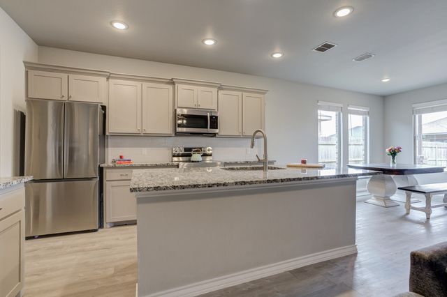 7727 96th Street, Lubbock, TX 79424