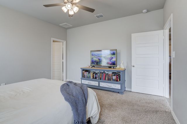 7727 96th Street, Lubbock, TX 79424