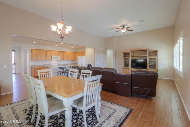 40 N AGUA FRIA Lane, Casa Grande, AZ 85194