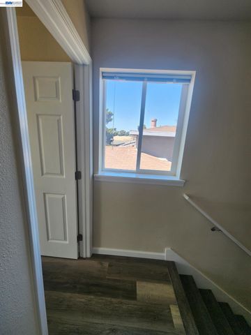 500 GERTRUDE AVE, Richmond, CA 94801