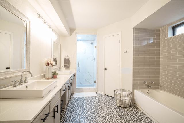 1924 Sierra Drive, Lewisville, TX 75077