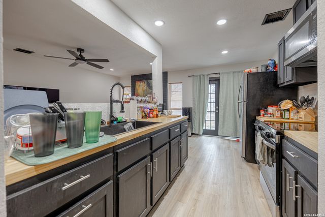 2310 Oriley, San Antonio, TX 78251